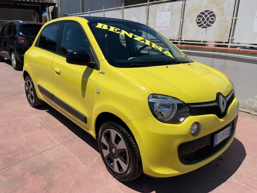 RENAULT TWINGO  1.0 BENZINA 70CV   ANNO:12/2014